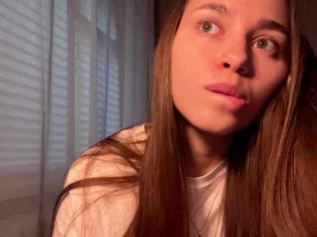 DaliaTronstad live cam on BongaCams