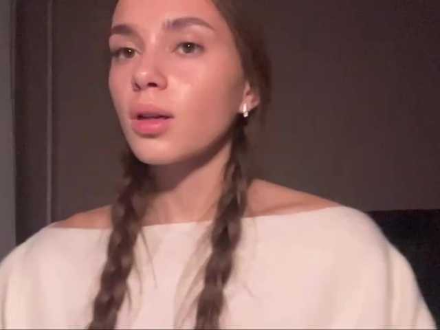 DaliaTronstad live cam on BongaCams