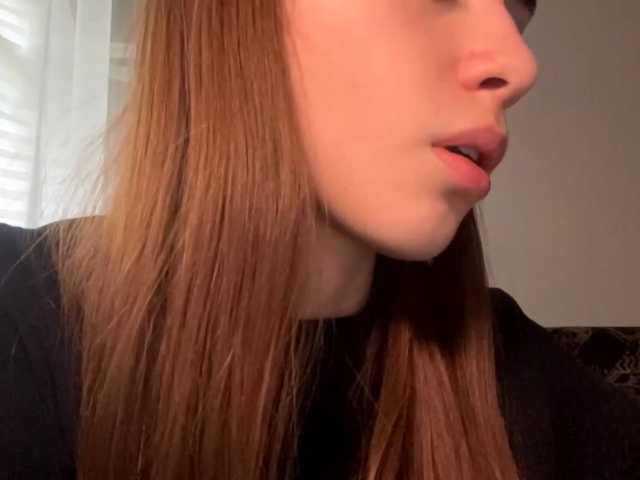 DaliaTronstad live cam on BongaCams