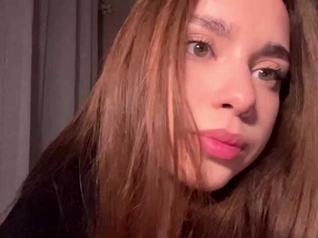 DaliaTronstad live cam on BongaCams