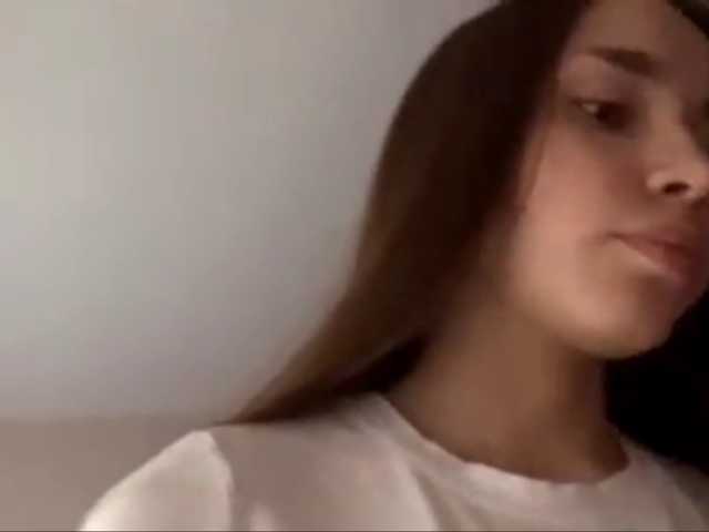 DaliaTronstad live cam on BongaCams