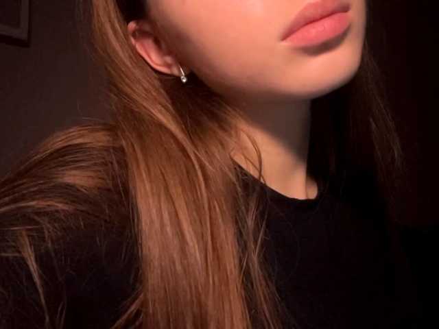 DaliaTronstad live cam on BongaCams