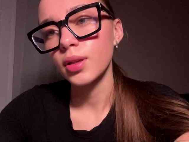 DaliaTronstad webcam