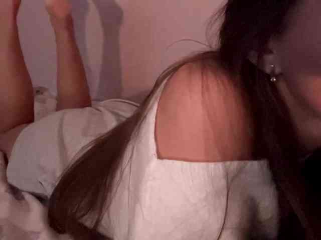 DaliaTronstad webcam