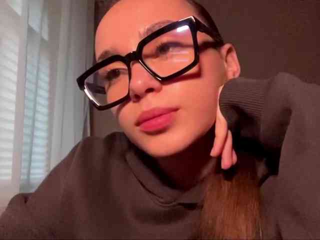 DaliaTronstad webcam