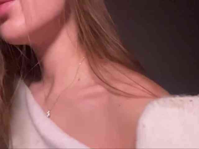 DaliaTronstad webcam