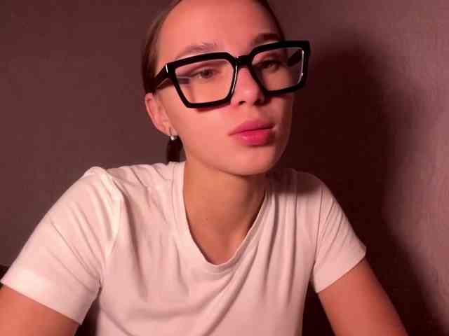 DaliaTronstad webcam