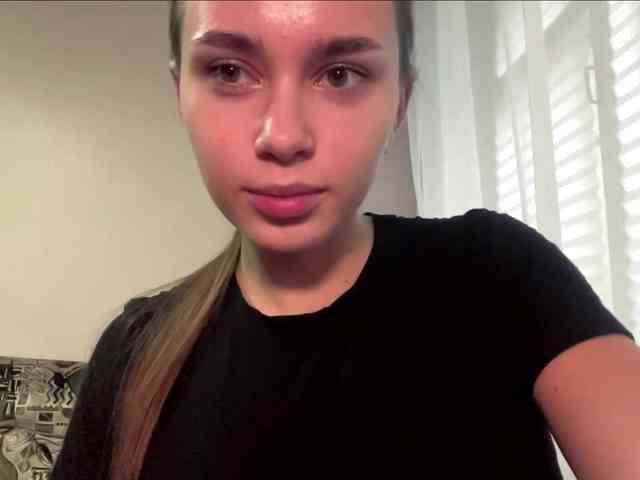 DaliaTronstad webcam