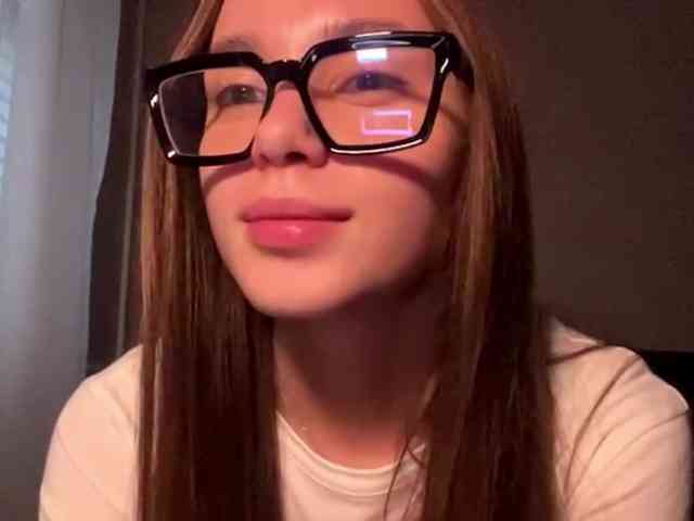 DaliaTronstad webcam
