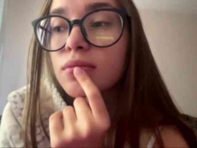 DaliaTronstad webcam