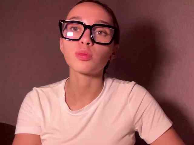 DaliaTronstad webcam