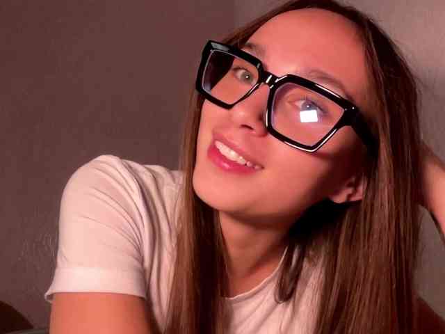 DaliaTronstad webcam