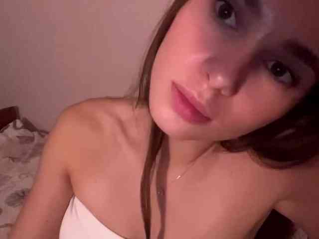 DaliaTronstad webcam