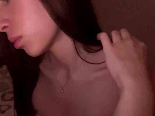 DaliaTronstad webcam
