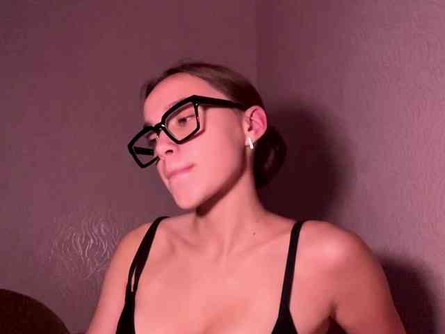 DaliaTronstad webcam