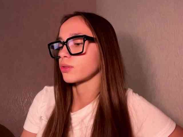 DaliaTronstad webcam