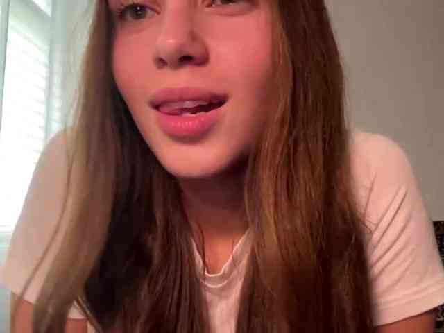 DaliaTronstad webcam