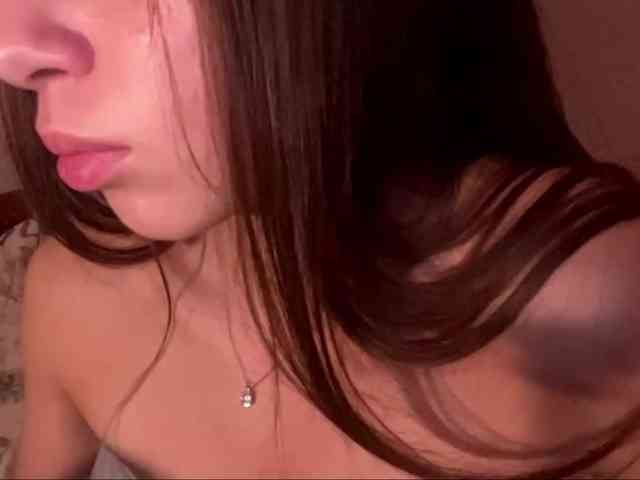 DaliaTronstad webcam