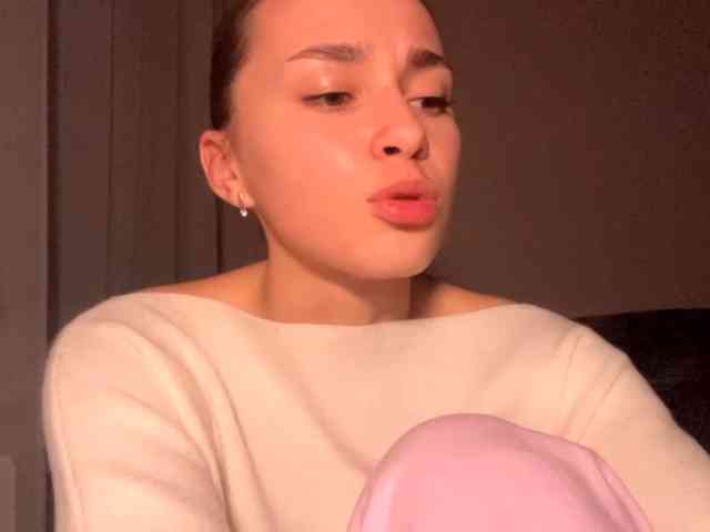 DaliaTronstad webcam