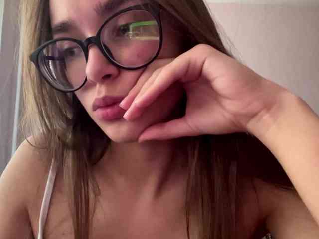 DaliaTronstad webcam