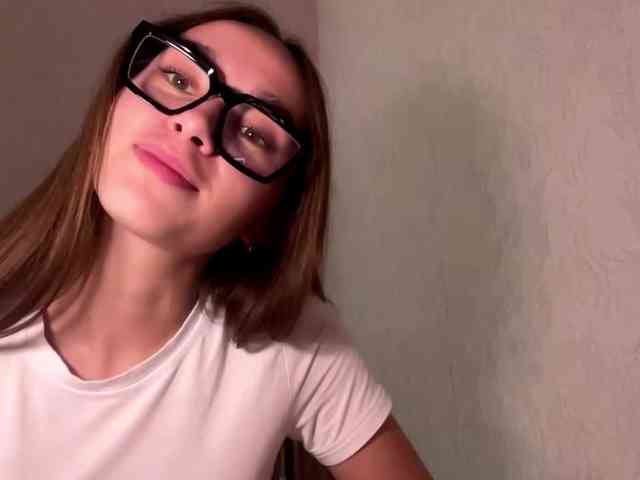 DaliaTronstad webcam