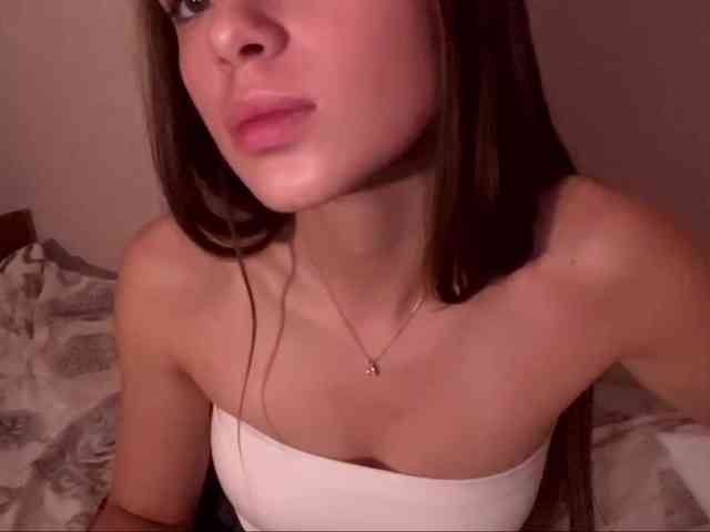 DaliaTronstad webcam