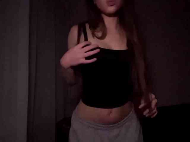 DaliaTronstad webcam