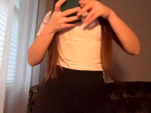 DaliaTronstad webcam