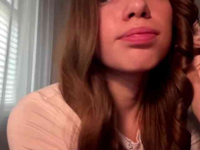 DaliaTronstad webcam