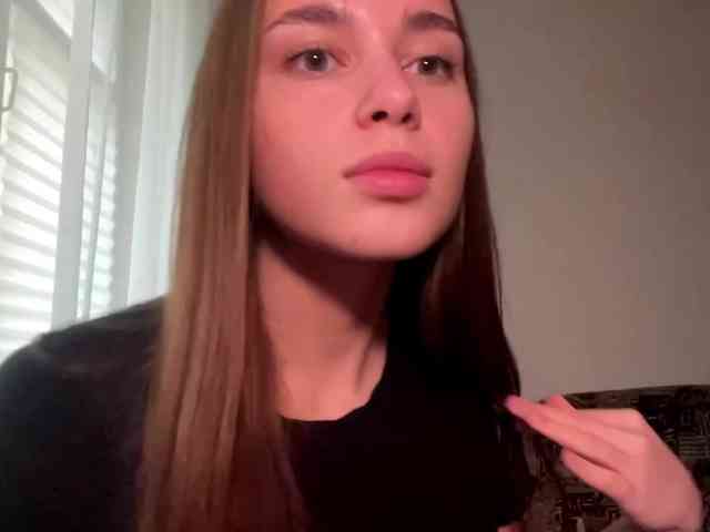 DaliaTronstad webcam