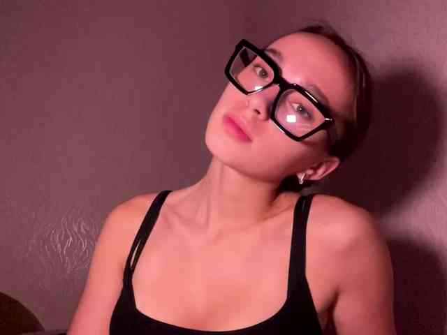DaliaTronstad webcam