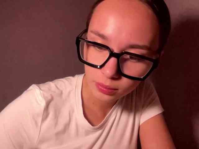 DaliaTronstad webcam