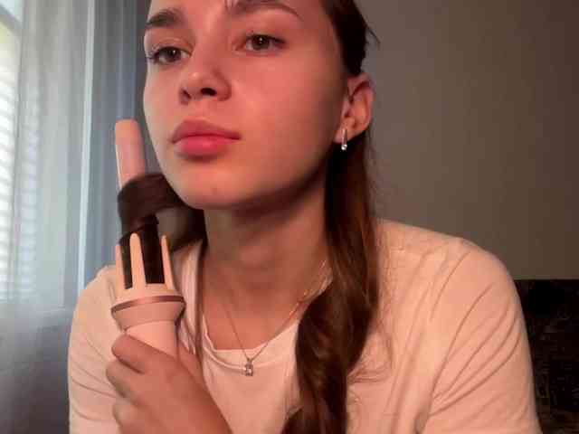 DaliaTronstad webcam