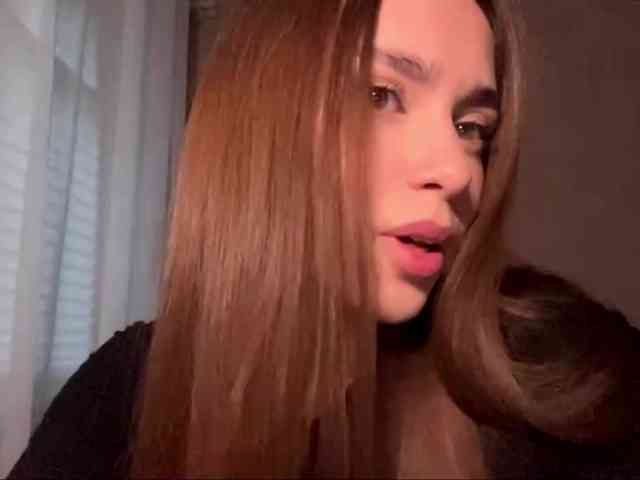 DaliaTronstad webcam