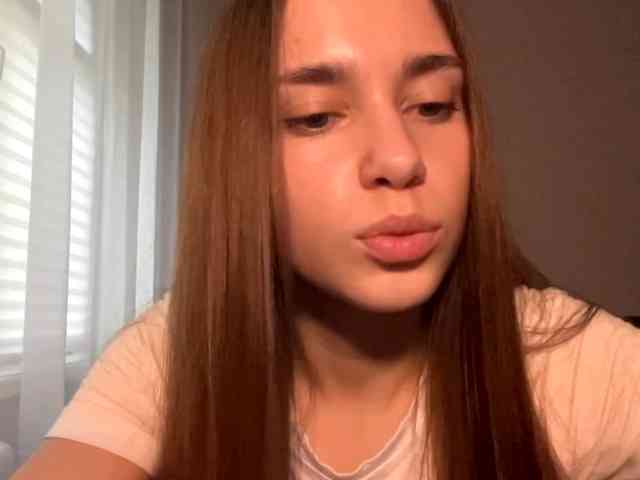 DaliaTronstad Live Webcam on BongaCams