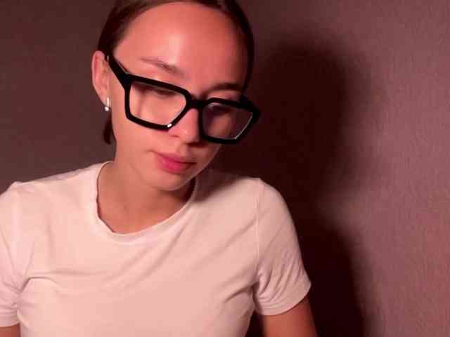 DaliaTronstad webcam