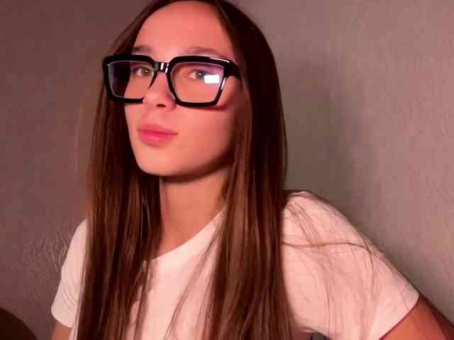 DaliaTronstad webcam