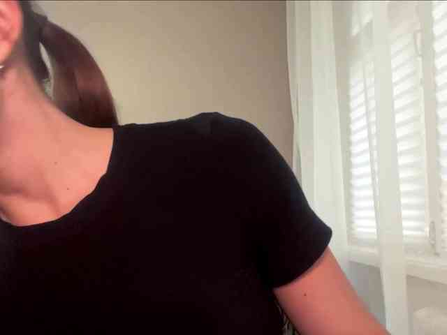 DaliaTronstad webcam