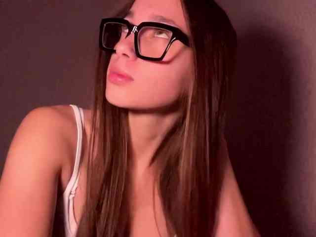 DaliaTronstad webcam