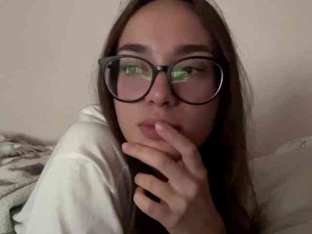 DaliaTronstad webcam
