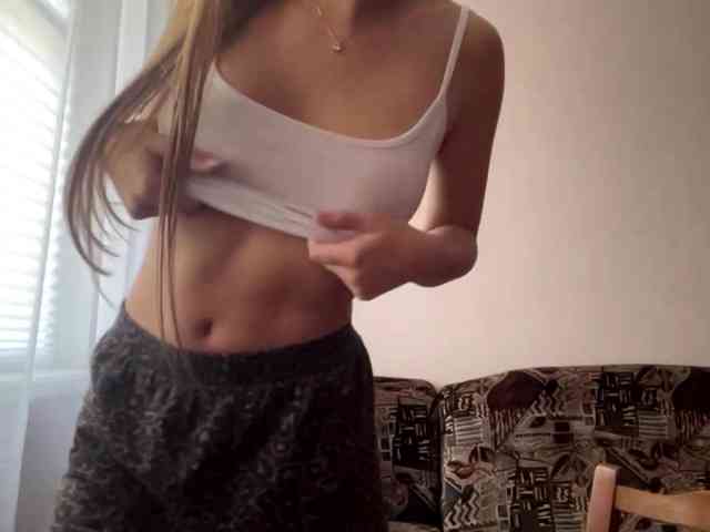 DaliaTronstad webcam