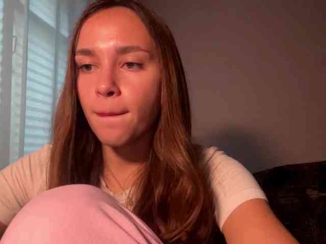 DaliaTronstad webcam