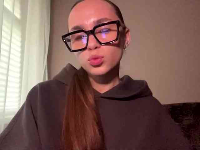 DaliaTronstad webcam