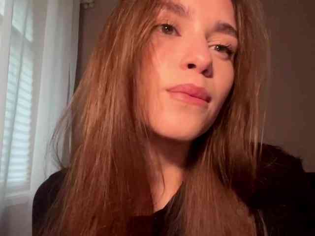 DaliaTronstad webcam