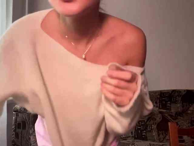 DaliaTronstad webcam
