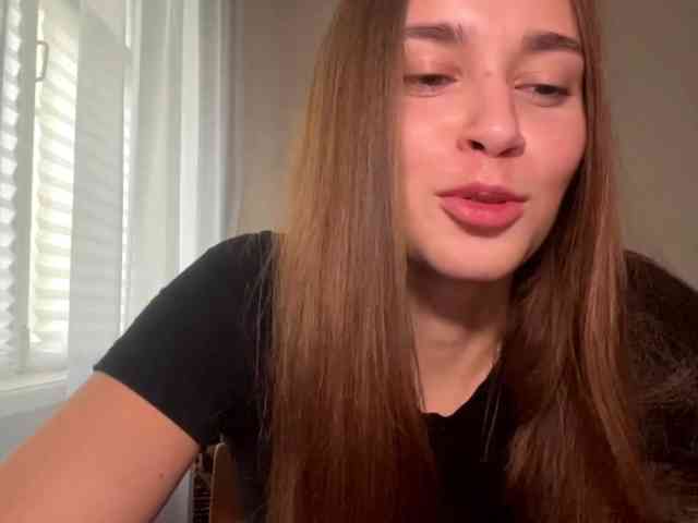 DaliaTronstad webcam