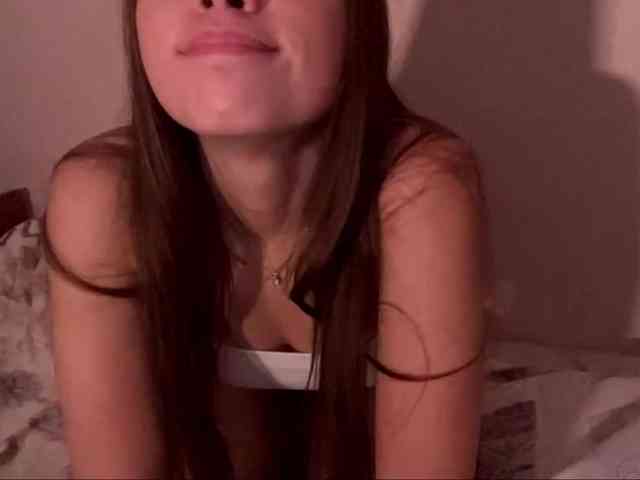 DaliaTronstad webcam