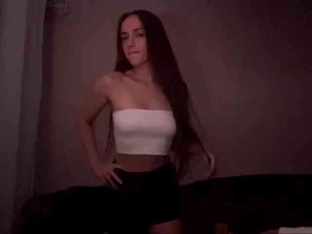 DaliaTronstad webcam