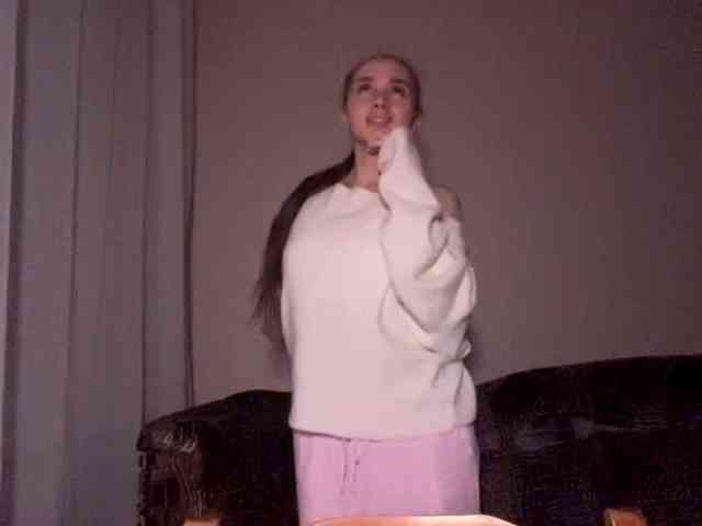 DaliaTronstad — live female cam on BongaCams