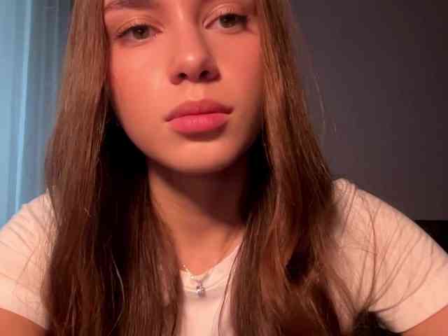 DaliaTronstad webcam